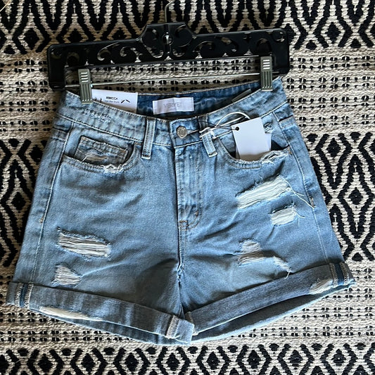 Distressed boyfriend shorts